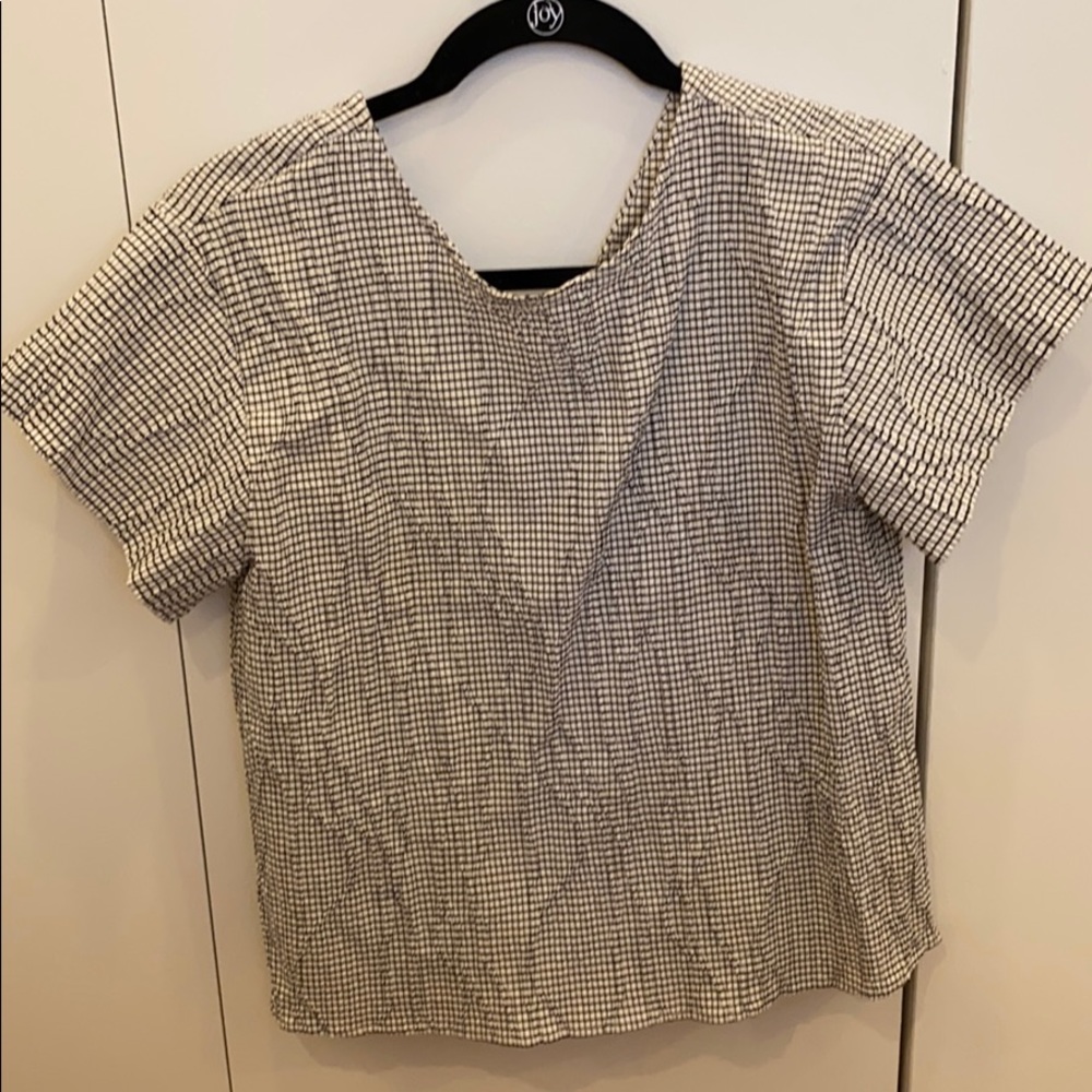 Crinkled Blouse w Bows